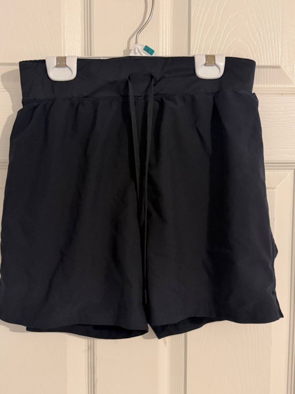 Under Armour running shorts / workout shorts